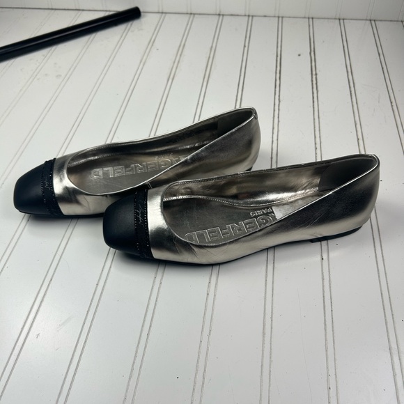 Karl Lagerfeld Vintage Paris Metallic Silver Flats Women’s Size 8 - Picture 6 of 7